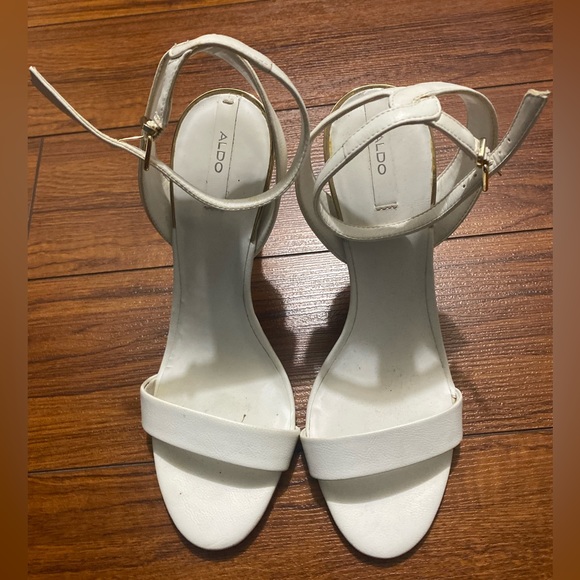 Aldo Heels - Picture 2 of 4